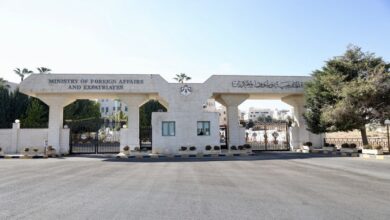 الخارجية الأردنية تدين حملات التحريض والاعتداءات على بعثاتها الدبلوماسية في الخارج