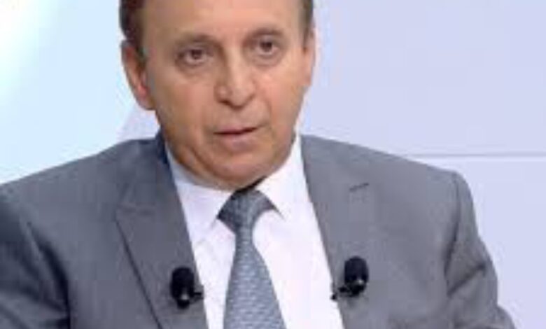 وزير لبناني يؤكد: لا تراجع عن قرار حصر السلاح بيد الدولة رغم اعتراض حزب الله 1 وزير لبناني يؤكد: لا تراجع عن قرار حصر السلاح بيد الدولة رغم اعتراض حزب الله