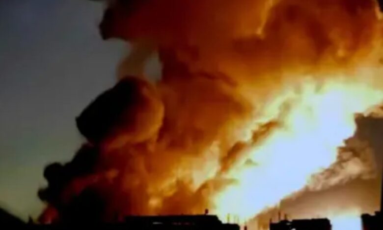 انفجارات عنيفة تدمر أحياء واسعة في جباليا شمال غزة