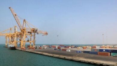 تقرير أممي: تراجع في واردات موانئ الحوثي من الغذاء والوقود إلى 24%