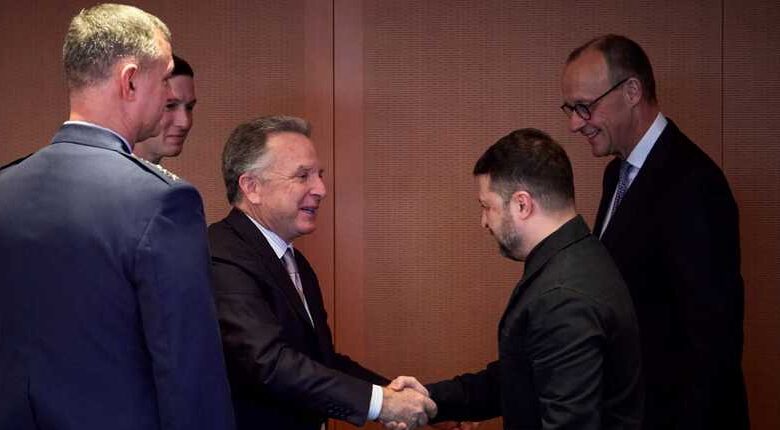 تقدم كبير في محادثات برلين بعد عرض أوكرانيا التخلي عن الانضمام للناتو