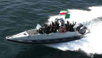 إيران تحتجز ناقلتي نفط أجنبيتين في الخليج