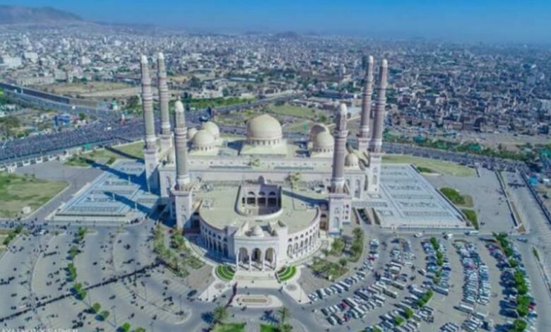 مواطنون بصنعاء يشكون من سيطرة الحوثيين على المساجد واستغلالها لأغراض غير دينية 1 مواطنون بصنعاء يشكون من سيطرة الحوثيين على المساجد واستغلالها لأغراض غير دينية