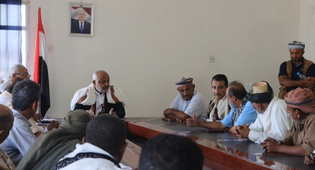 محافظ الحديدة يدعو لحشد جماهيري في المخا دعماً للأشقاء ورفضاً للتدخلات الإيرانية