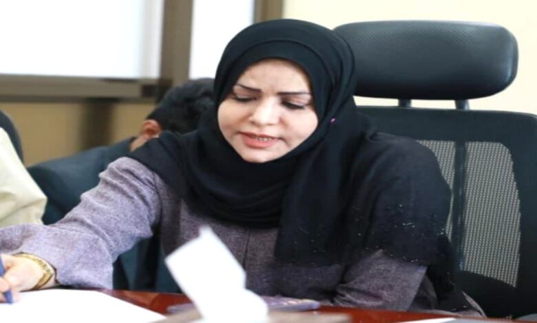 تعز تحذر من تجاوزات الصيدليات وتؤكد إجراءات عقابية صارمة 1 تعز تحذر من تجاوزات الصيدليات وتؤكد إجراءات عقابية صارمة