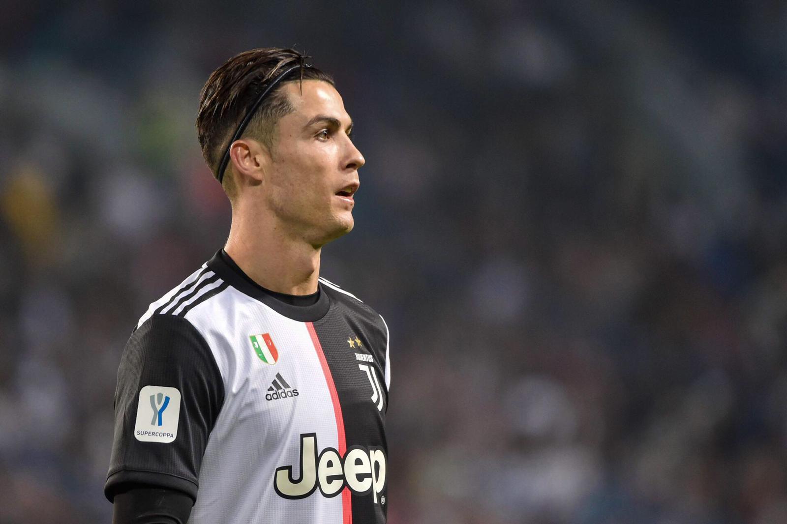 نجم ليفربول بديل لرونالدو في النصر