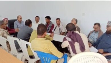 اجتماع دوري لمديرية ذو باب المندب لمتابعة التعليم والمشاريع التنموية