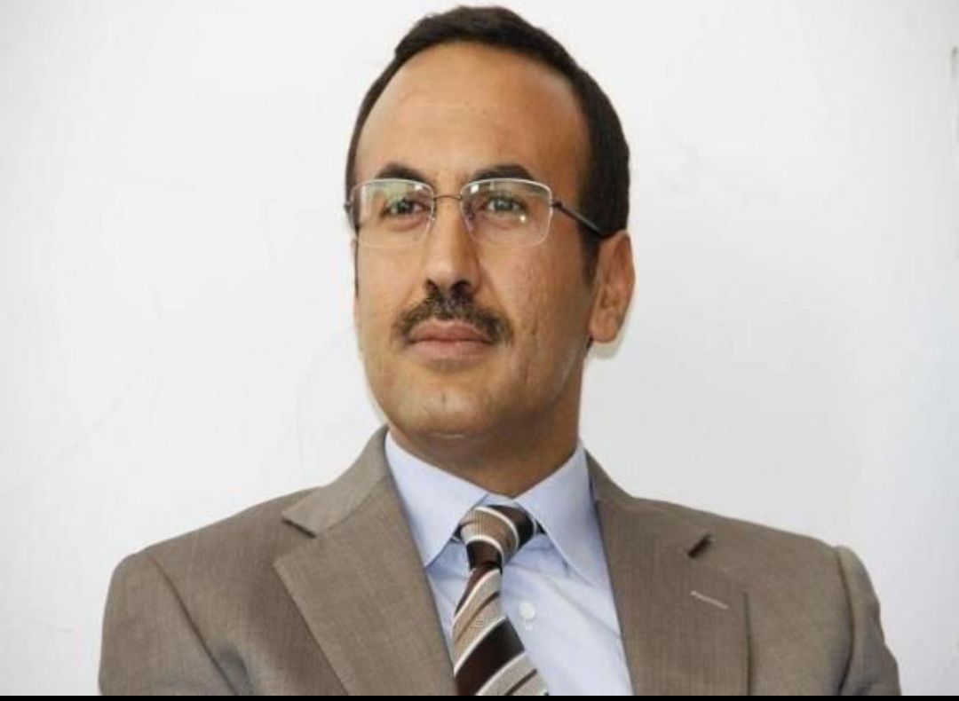 أحمد علي عبدالله صالح يُعزِّي في وفاة اللواء عبدالرحمن البروي