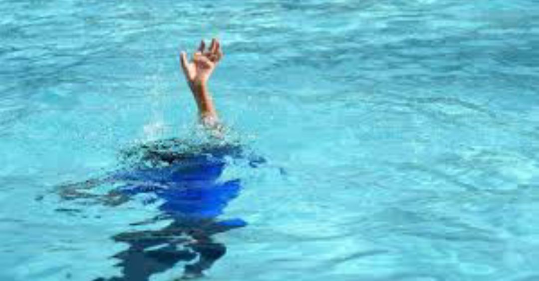 وفاة طفل غرقاً في مسبح ترفيهي بالمحويت