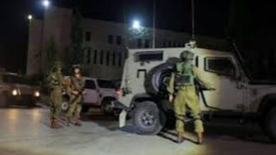 قوات الاحتلال الإسرائيلي تقتحم مدينة نابلس وتعتقل فلسطينيا من "بيت ايبا"