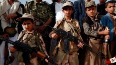 مصادر.. الحوثي يفتتح معسكر تدريب قسري جنوب الحديدة