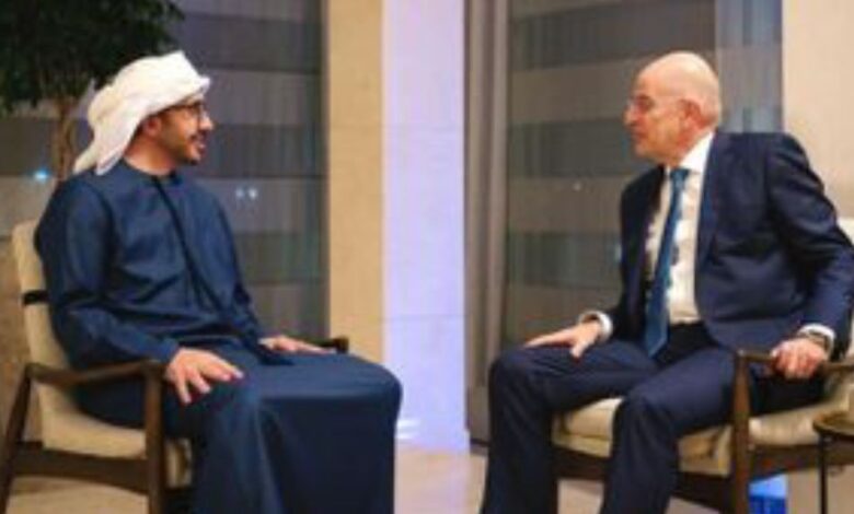 وزير الخارجية الإماراتي يبحث مع وزير الدفاع اليوناني علاقات الشراكة وسبل تعزيزها 1 وزير الخارجية الإماراتي يبحث مع وزير الدفاع اليوناني علاقات الشراكة وسبل تعزيزها