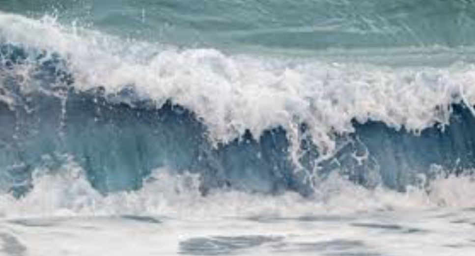 تحذيرات من أجواء باردة على المرتفعات واضطراب البحر في عدد من السواحل