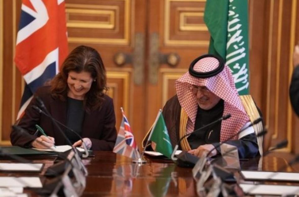 منحة سعودية–بريطانية بـ10 ملايين دولار لدعم الأمن الغذائي في اليمن