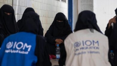 الهجرة الدولية تدشن مركز جديد لدعم مئات الأسر النازحة في حيس جنوب الحديدة