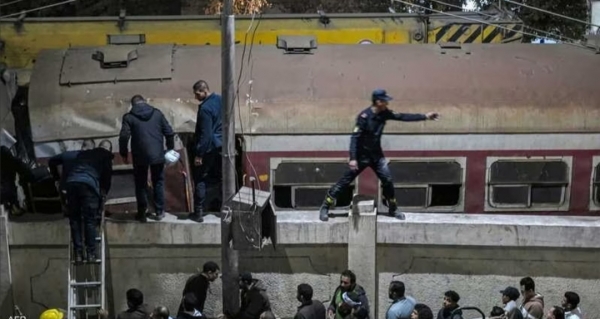 مصر.. إصابة 20 راكبا بحادث تصادم قطاري المنيا 1 مصر.. إصابة 20 راكبا بحادث تصادم قطاري المنيا