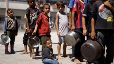 غزة تحت الحصار: 6 وفيات جديدة جراء المجاعة وسط تهديدات إسرائيلية بمناطق مأهولة