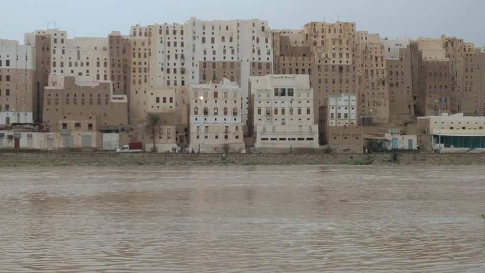 حضرموت .. وفاة 9 أشخاص بسبب سيول الأمطار الجارفة 1 حضرموت .. وفاة 9 أشخاص بسبب سيول الأمطار الجارفة