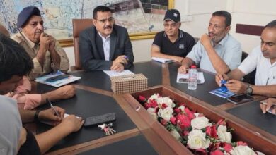 الداؤودي يؤكد على أهمية التنسيق المشترك بين الأجهزة الأمنية واللجان المجتمعية بالمنصورة
