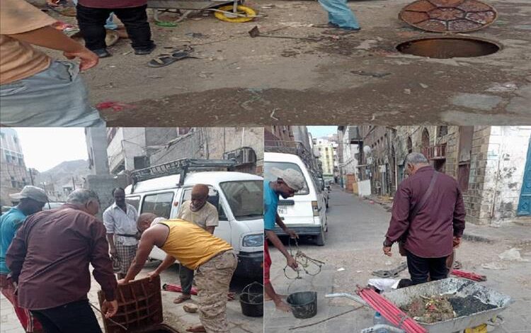 حملة نظافة واسعة في التواهي لتعزيز تصريف مياه الأمطار والاستعداد للمنخفض الجوي 1 حملة نظافة واسعة في التواهي لتعزيز تصريف مياه الأمطار والاستعداد للمنخفض الجوي
