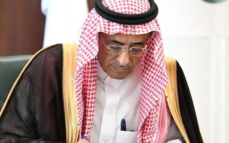 مركز الملك سلمان يبرم اتفاقية مع مؤسسة يماني لتوزيع الكسوة الشتوية على الأسر المحتاجة