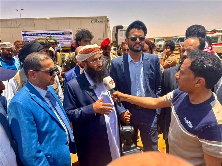 وزير الأوقاف يتفقد جاهزية منفذ الوديعة لاستقبال أولى أفواج الحجاج