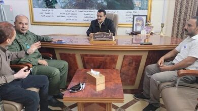 الداؤودي يناقش الترتيبات لإفتتاح فرع السجل المدني الإلكتروني في المنصورة بعدن
