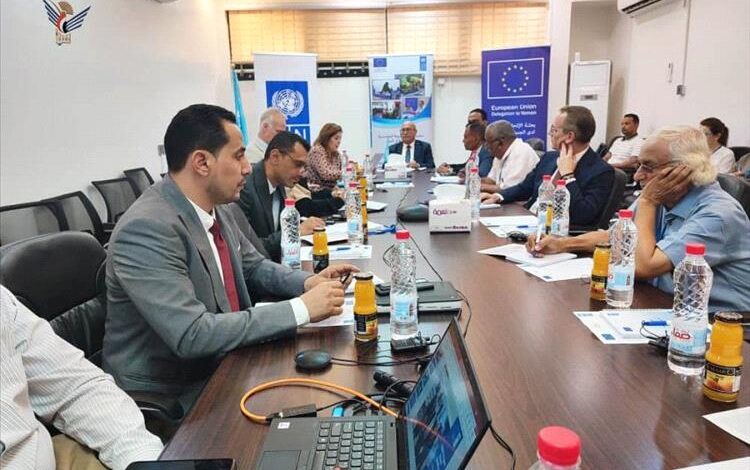 الأغبري: ما تحقق من مشاريع تنموية يعزز ثقة المانحين ويدعم توجهات الحكومة للإصلاح الاقتصادي