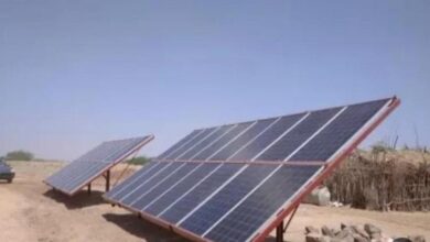 الهجرة الدولية: توفير أكثر من ألف منظومة طاقة شمسية للنازحين بالخوخة