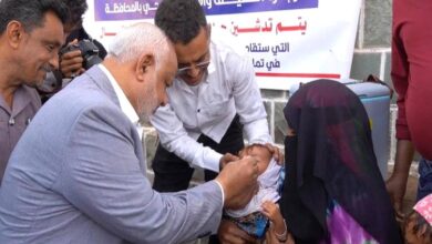 محافظ الحديدة يدشن الحملة الوطنية الطارئة للتحصين ضد شلل الأطفال