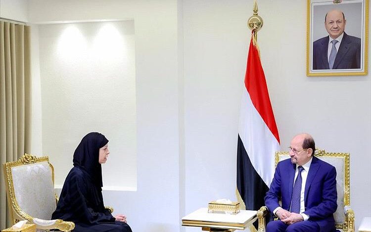 رئيس الوزراء يناقش مع الصليب الأحمر جهود تنفيذ اتفاق تبادل الأسرى 1 رئيس الوزراء يناقش مع الصليب الأحمر جهود تنفيذ اتفاق تبادل الأسرى