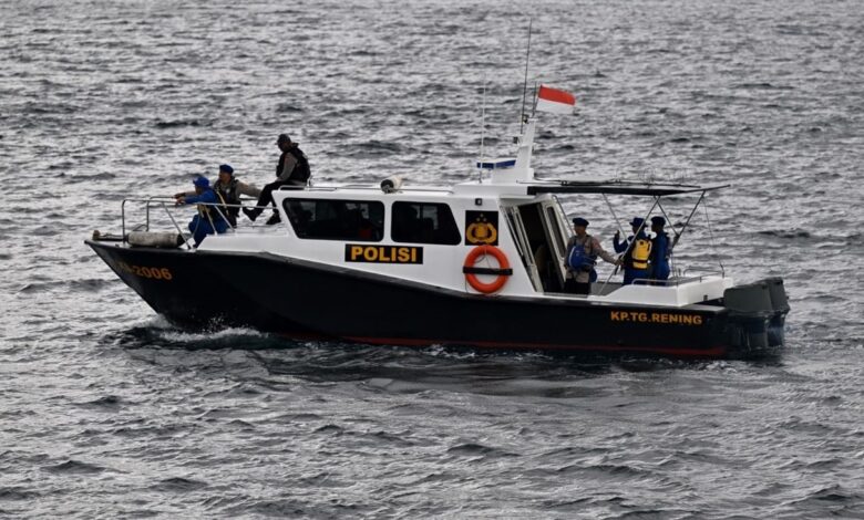 فقدان 11 شخصاً في حادث غرق قبالة سواحل سومطرة