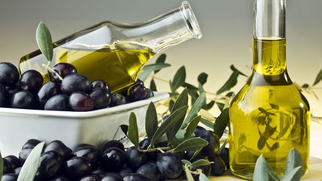 زيت الخروع يُخلص الجسم من السموم 1 زيت الخروع يُخلص الجسم من السموم