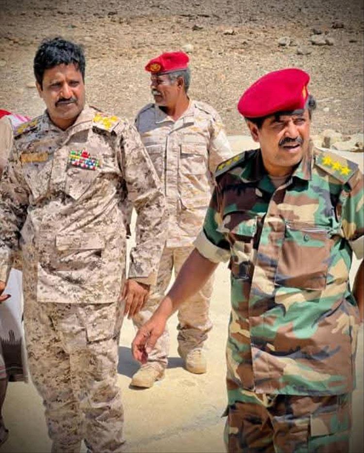 قائد لواء بارشيد يتفقد مواقع عسكرية بحجر ويشدد على رفع الجاهزية