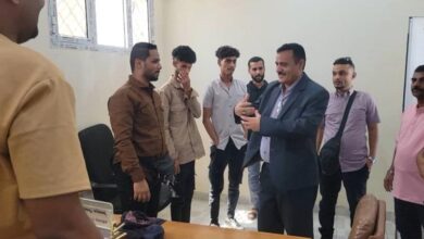 الدؤودي يشيد بمستوى إنضباط الموظفين في أول أيام الدوام الرسمي 4 الدؤودي يشيد بمستوى إنضباط الموظفين في أول أيام الدوام الرسمي