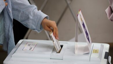 كوريا الجنوبية تطلق التصويت المبكر للانتخابات الرئاسية وسط منافسة بين ستة مرشحين