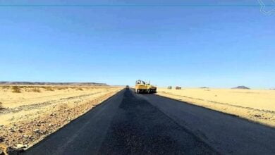 تواصل الأعمال في المقطع الرابع من مشروع إعادة تاهيل طريق عتق- العبر الدولي 5 تواصل الأعمال في المقطع الرابع من مشروع إعادة تاهيل طريق عتق- العبر الدولي