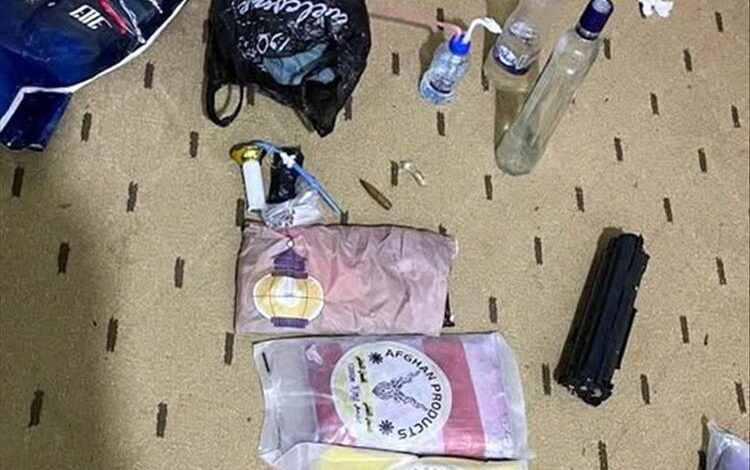 ضبط وكر لترويج المخدرات في الغيضة والإطاحة بثلاثة متهمين 1 ضبط وكر لترويج المخدرات في الغيضة والإطاحة بثلاثة متهمين