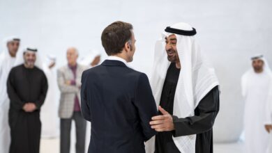 محمد بن زايد يبحث مع ماكرون تعزيز الشراكة الإستراتيجية بين الإمارات وفرنسا
