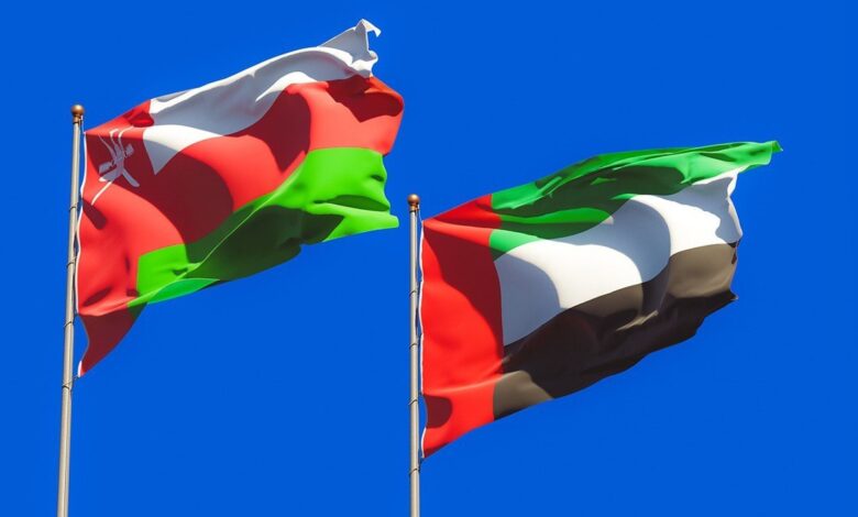 الإمارات تشارك سلطنة عمان احتفالاتها باليوم الوطني الـ 54