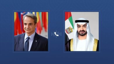 رئيس الإمارات ورئيس وزراء اليونان يعززان التعاون الاستراتيجي