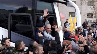 ضمن الدفعة السادسة من صفقة تبادل الأسرى.. إسرائيل تفرج عن 369 أسيرا فلسطينياً