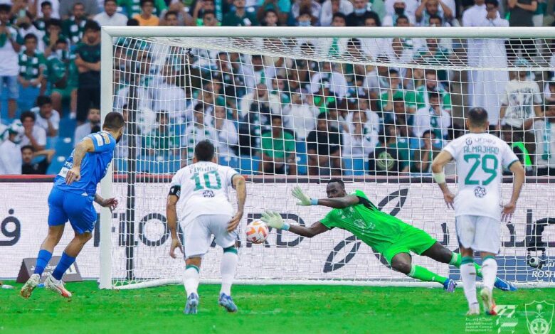 الهلال يكتسح الأهلي بثلاثية في الدوري السعودي