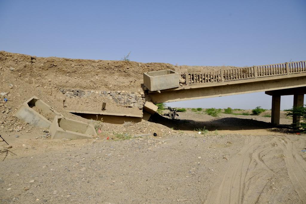 الحديدة.. الحوثية ترفض فتح طريق الجراحي – حيس