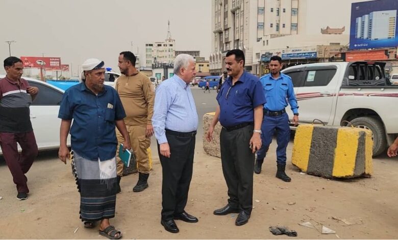 مدير عام المنصورة يدشن عمل محطة نقل الركاب في منطقة كابوتا
