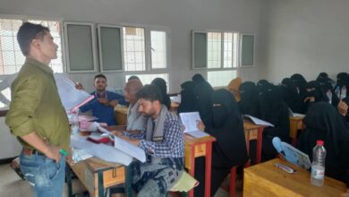 مكتب صحة المخا يختتم دورة تدريبية لمشرفي وفرق الحملة الوطنية ضد شلل الأطفال