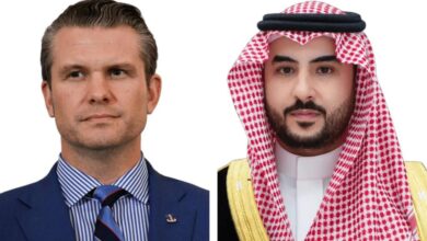 وزير الدفاع السعودي يبحث هاتفياً مع نظيره الأمريكي تطورات الأوضاع الإقليمية