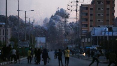 غزة: 6 شهداء في غارتين للاحتلال واستمرار تدهور الوضع الإنساني