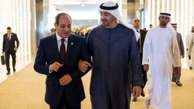الرئيس السيسي يستقبل الشيخ محمد بن زايد في مطار العلمين الدولي