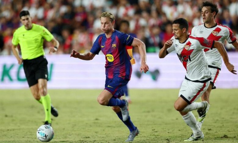 برشلونة يكتفي بالتعادل أمام رايو فايكانو في مباراة مثيرة بالدوري الإسباني